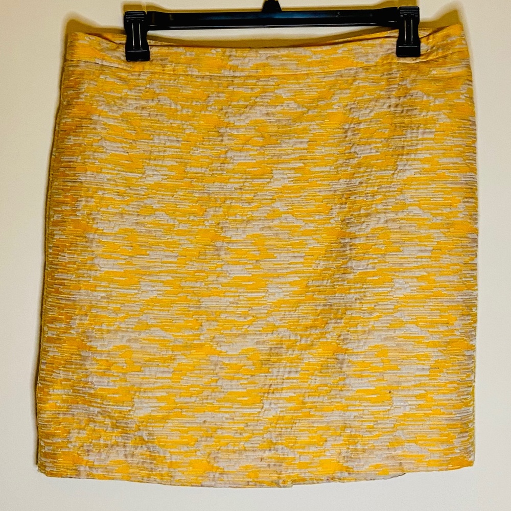 Ann Taylor Loft Yellow Textured Skirt - Size 16